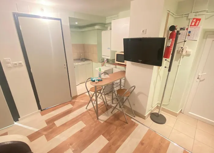 Jolis Meublé Angerville (Essonne)